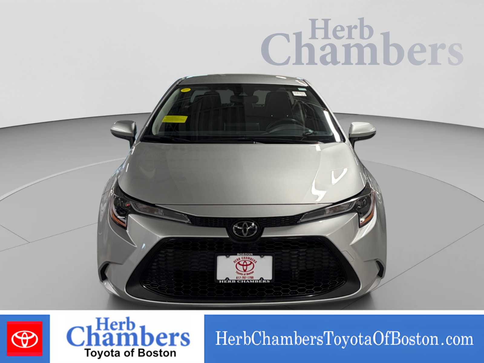 Used 2021 Toyota Corolla LE Sedan