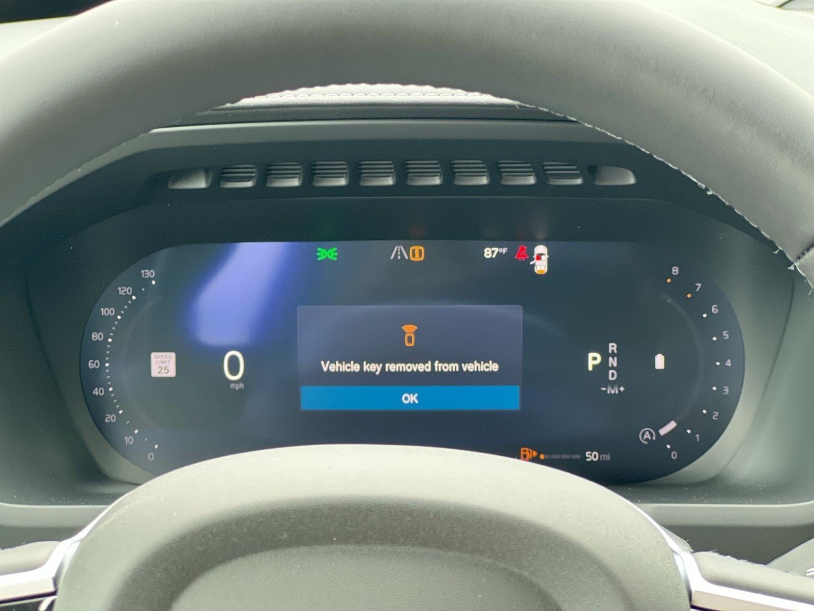 2026 Volvo XC90 Ultra - Photo 25