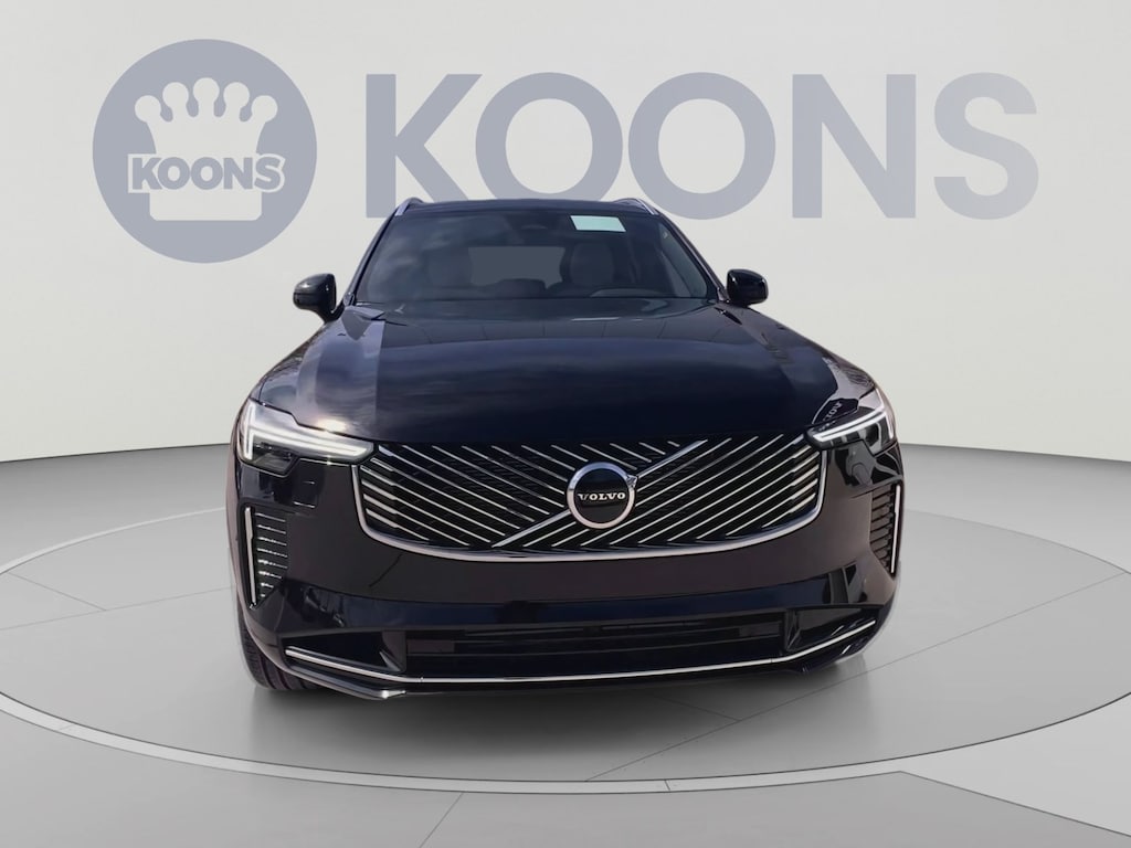 New 2026 Volvo XC90 plug-in hybrid Core SUV