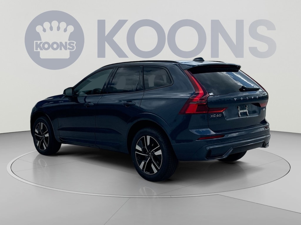 New 2026 Volvo XC60 Core SUV