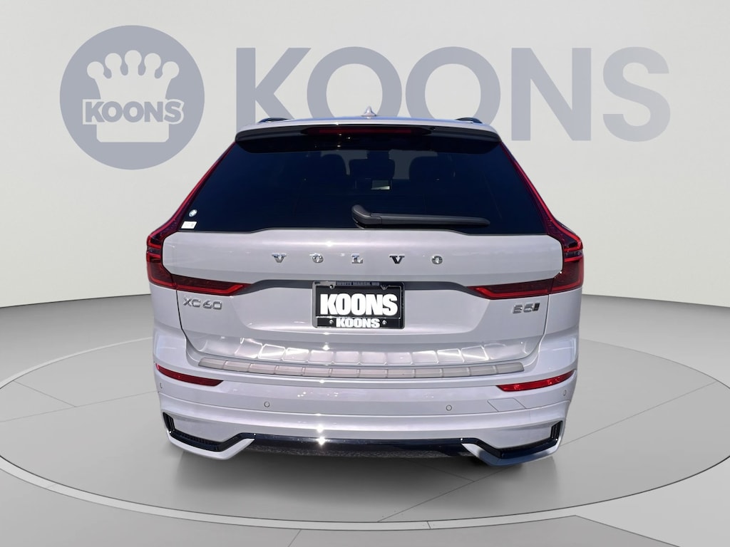 New 2026 Volvo XC60 Plus SUV