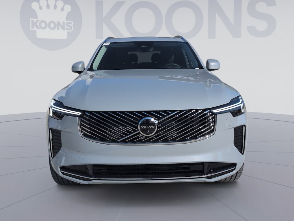 New 2026 Volvo XC90 Ultra SUV