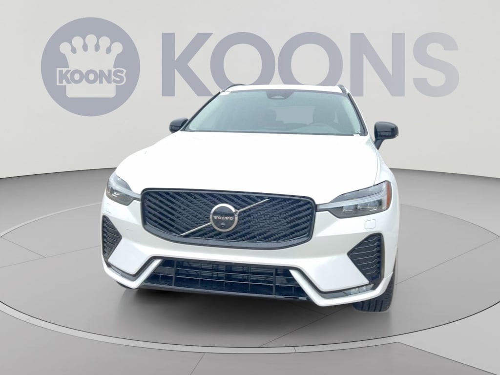New 2026 Volvo XC60 Plus SUV