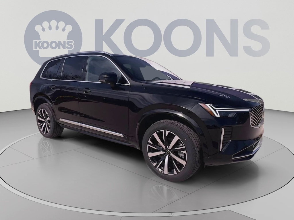 New 2026 Volvo XC90 plug-in hybrid Core SUV