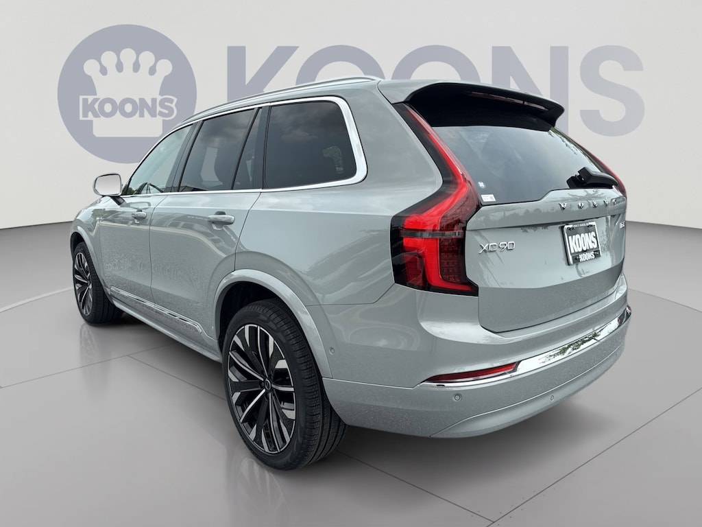 New 2026 Volvo XC90 Ultra SUV