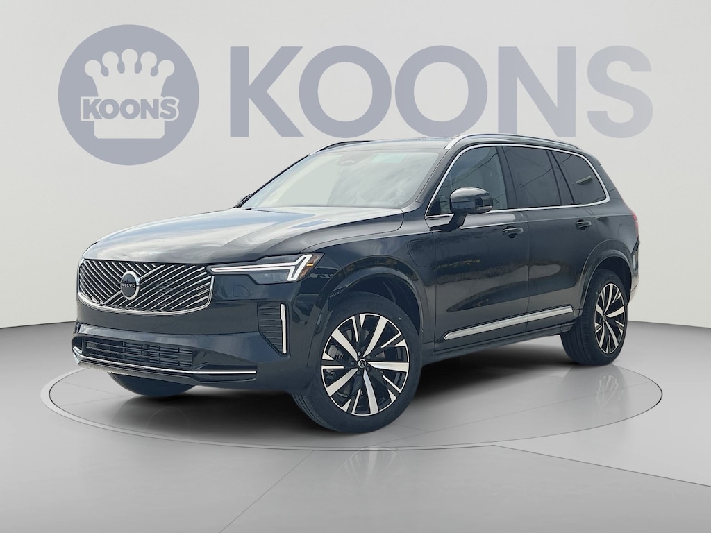 New 2026 Volvo XC90 plug-in hybrid Core SUV