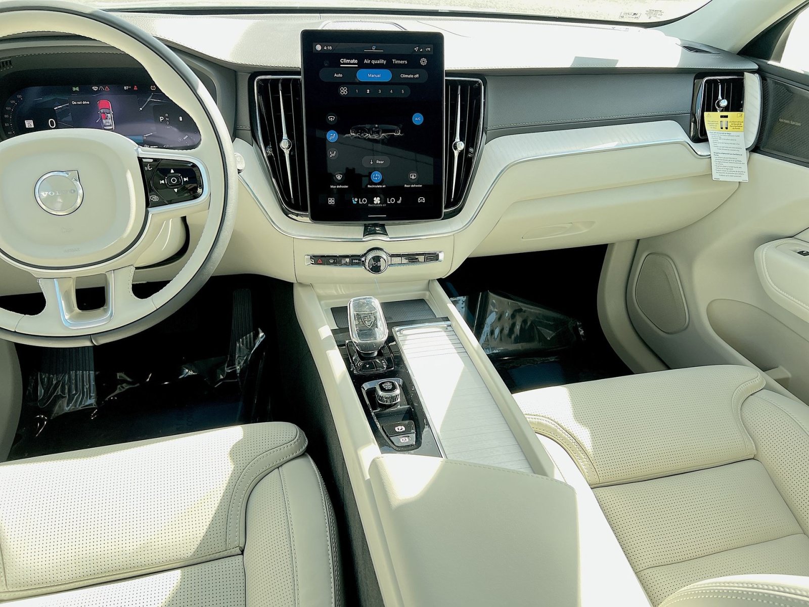 2026 Volvo XC60 Ultra - Photo 31