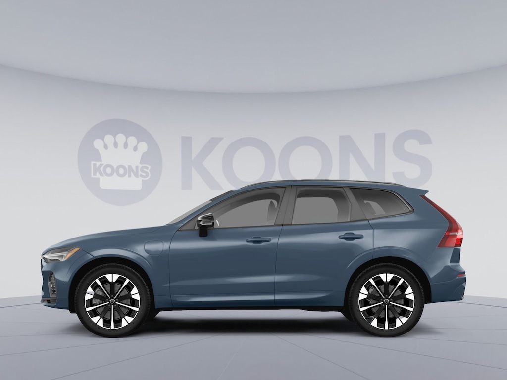 New 2026 Volvo XC60 plug-in hybrid Ultra SUV