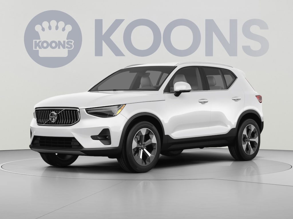 Used 2024 Volvo XC40 B5 Plus Dark Theme SUV