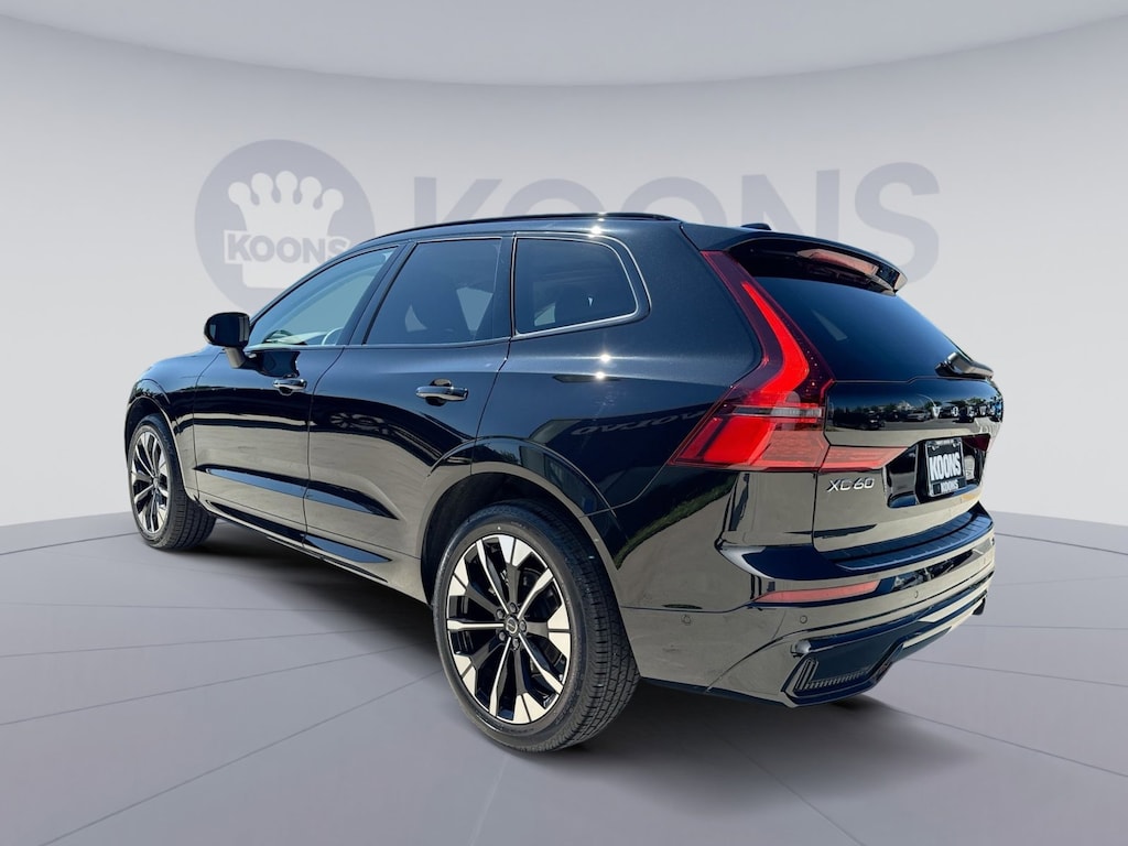 New 2026 Volvo XC60 Plus SUV