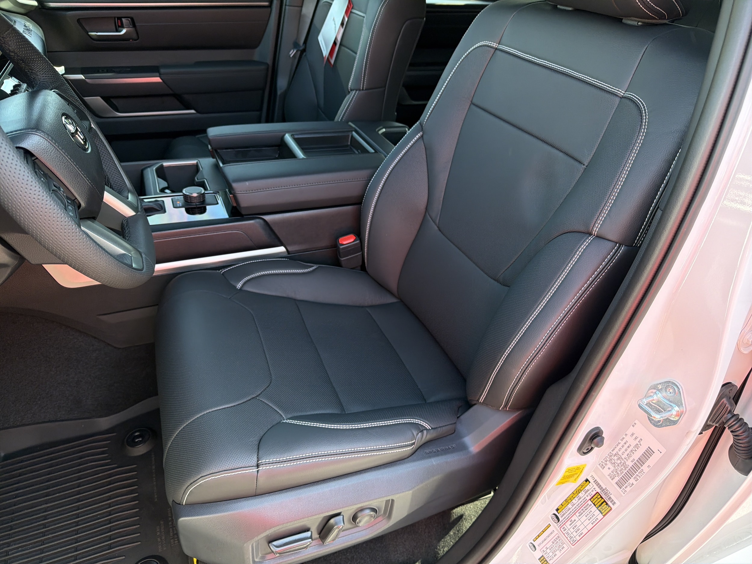 2026 Toyota Tundra SR5 - Photo 14