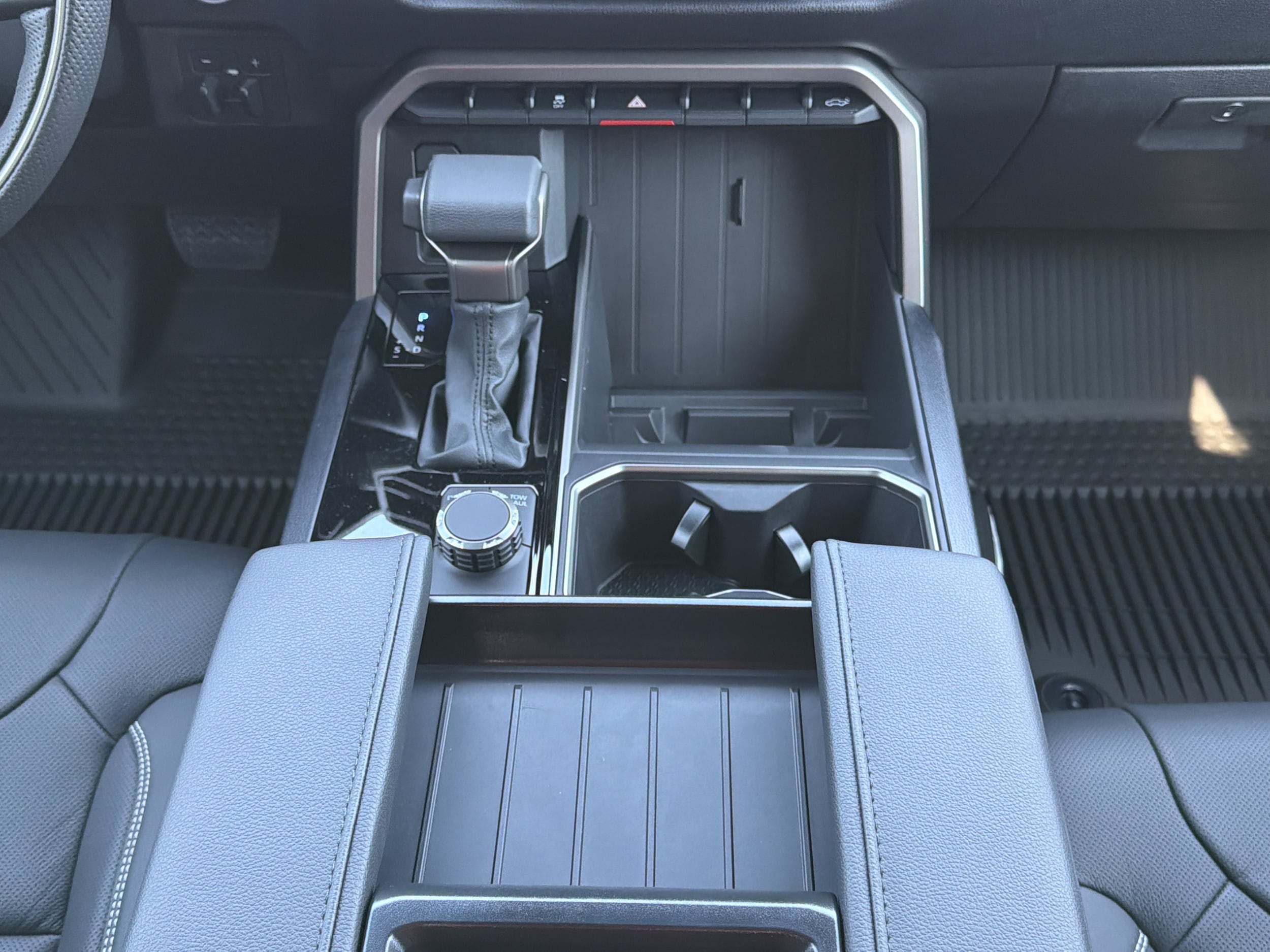 2026 Toyota Tundra SR5 - Photo 5