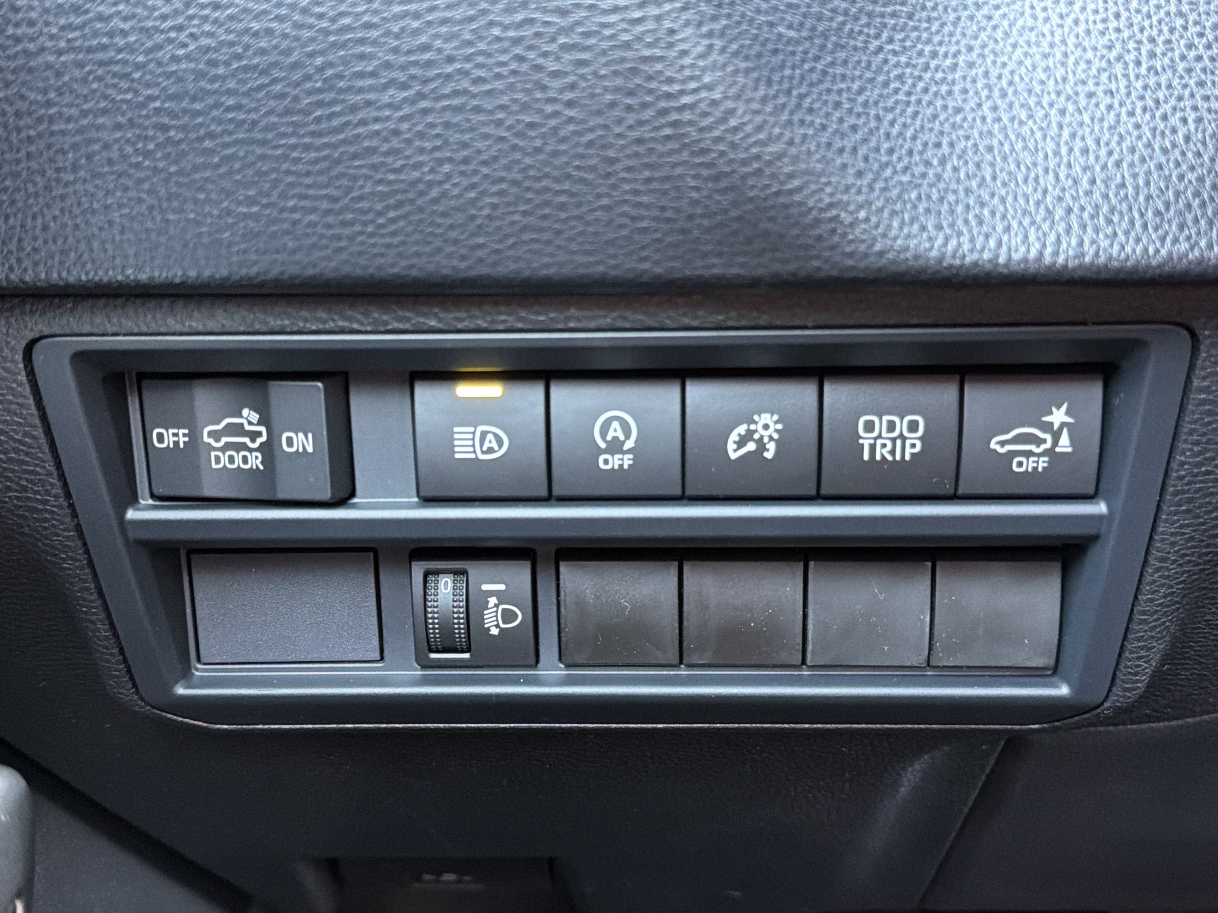 2026 Toyota Tundra SR5 - Photo 12