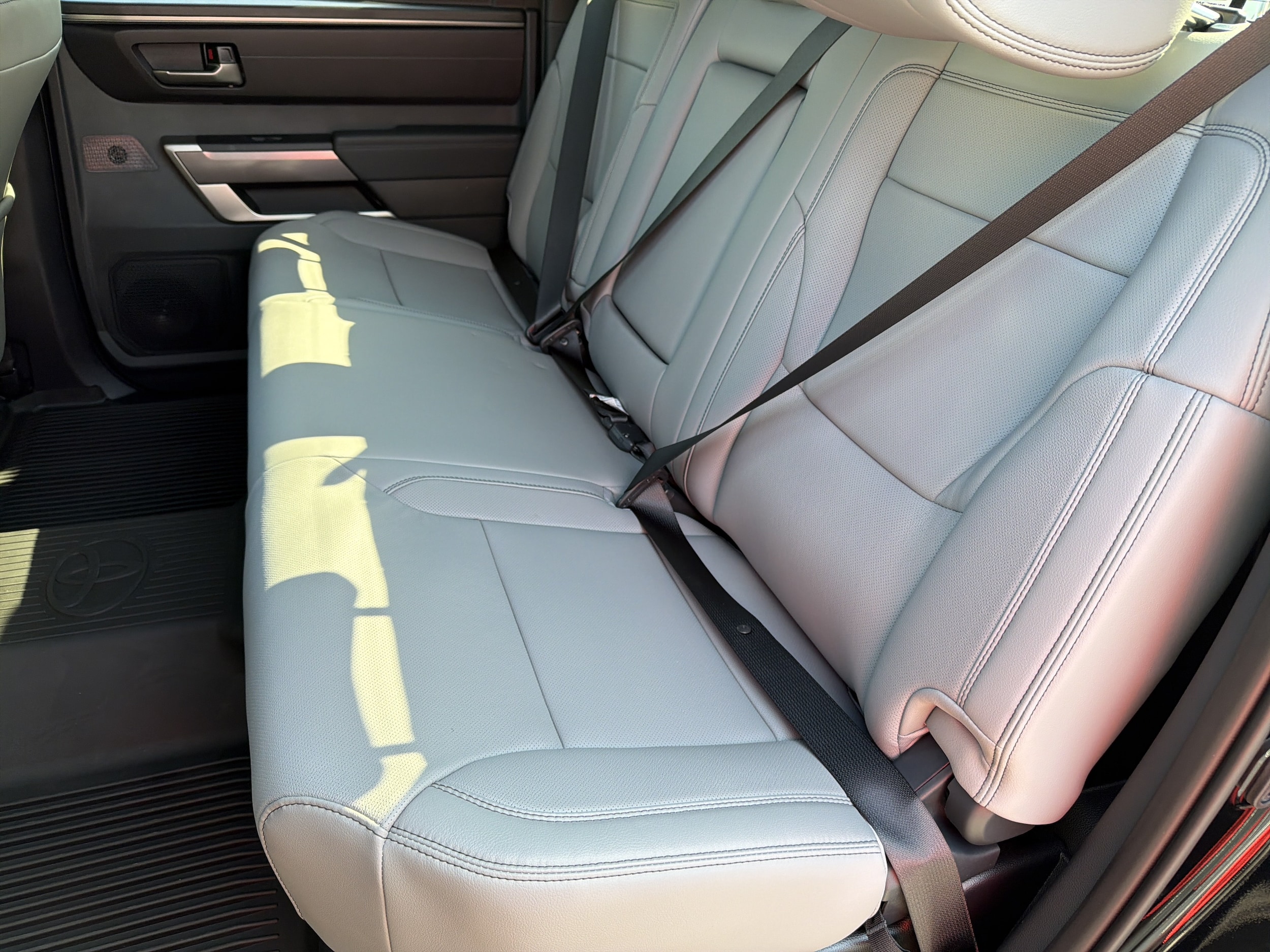 2026 Toyota Tundra SR5 - Photo 17