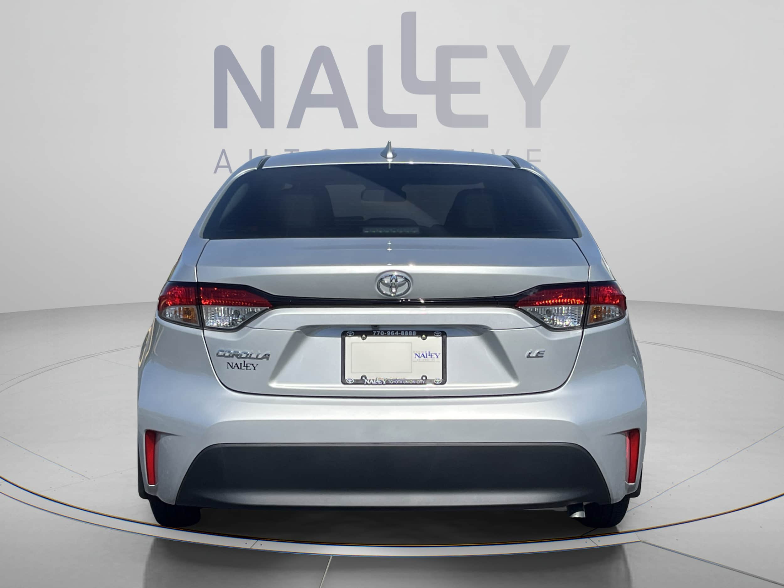 2026 Toyota Corolla LE - Photo 6