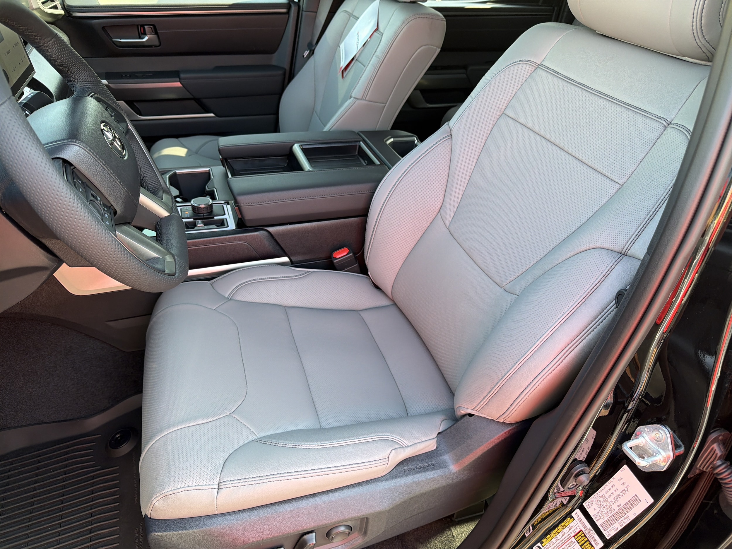 2026 Toyota Tundra SR5 - Photo 15