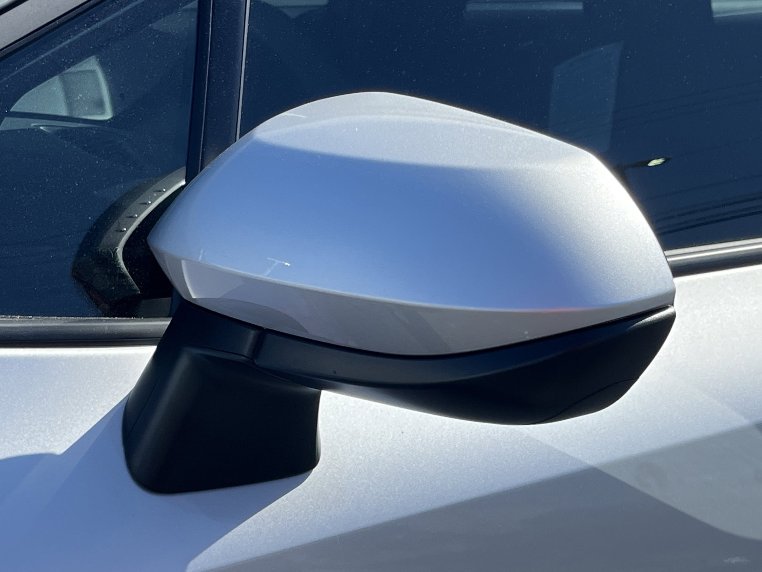 2026 Toyota Corolla LE - Photo 25