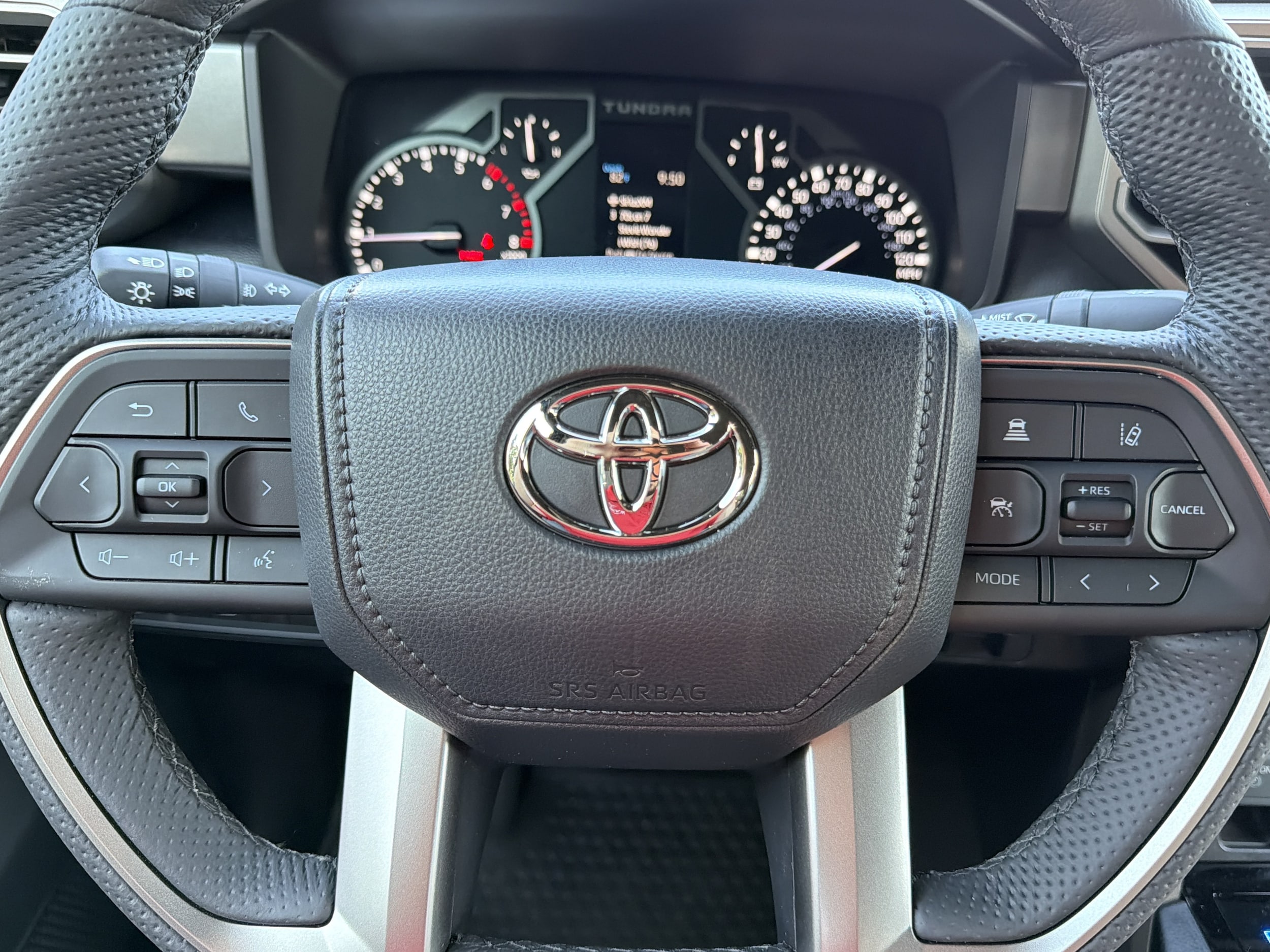 2026 Toyota Tundra SR5 - Photo 12