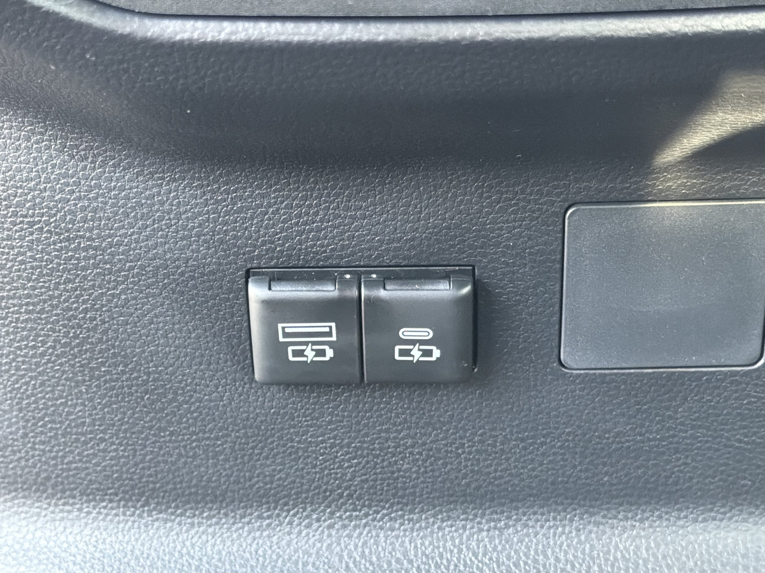 2026 Toyota Tundra SR5 - Photo 18