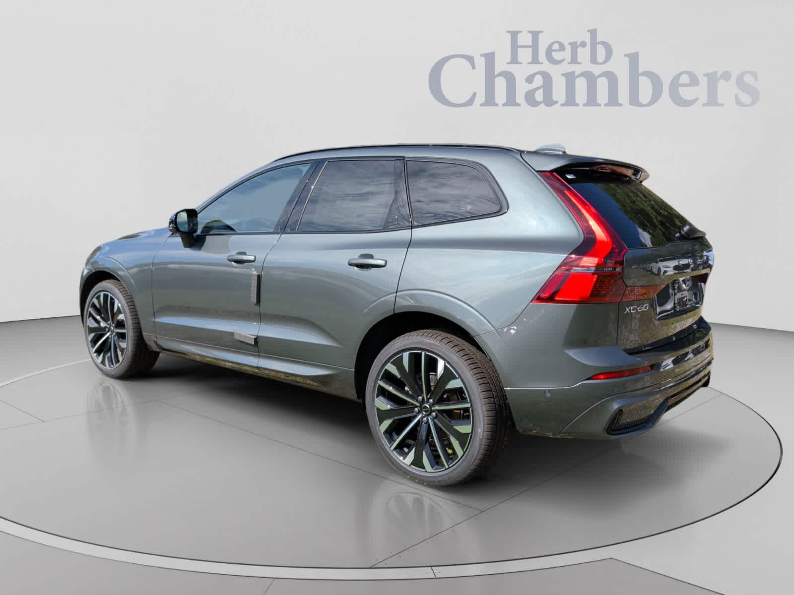 New 2027 Volvo XC60 B5 Ultra SUV