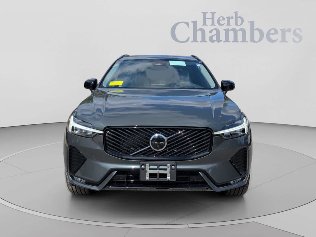 Used 2027 Volvo XC60 B5 Ultra SUV