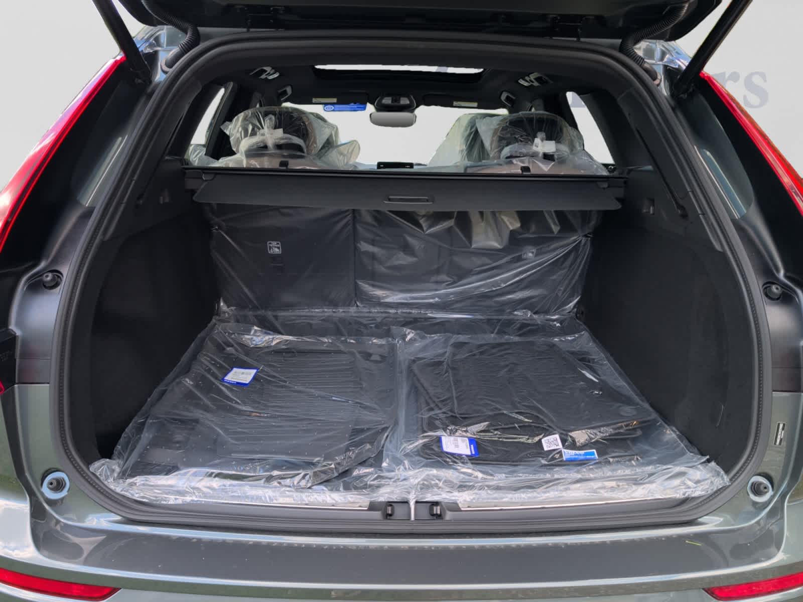Used 2027 Volvo XC60 Plus SUV