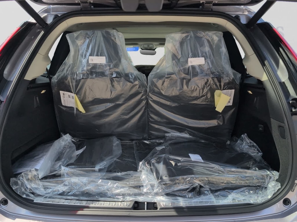 New 2026 Volvo XC90 B5 Plus 7-Seater SUV