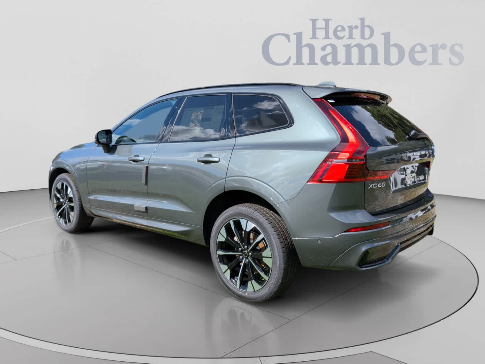 Used 2027 Volvo XC60 Plus SUV