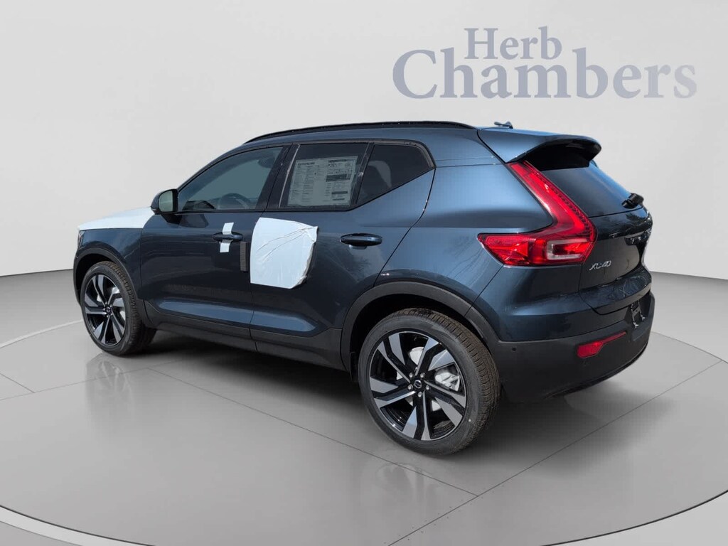 Used 2026 Volvo XC40 B5 Ultra SUV