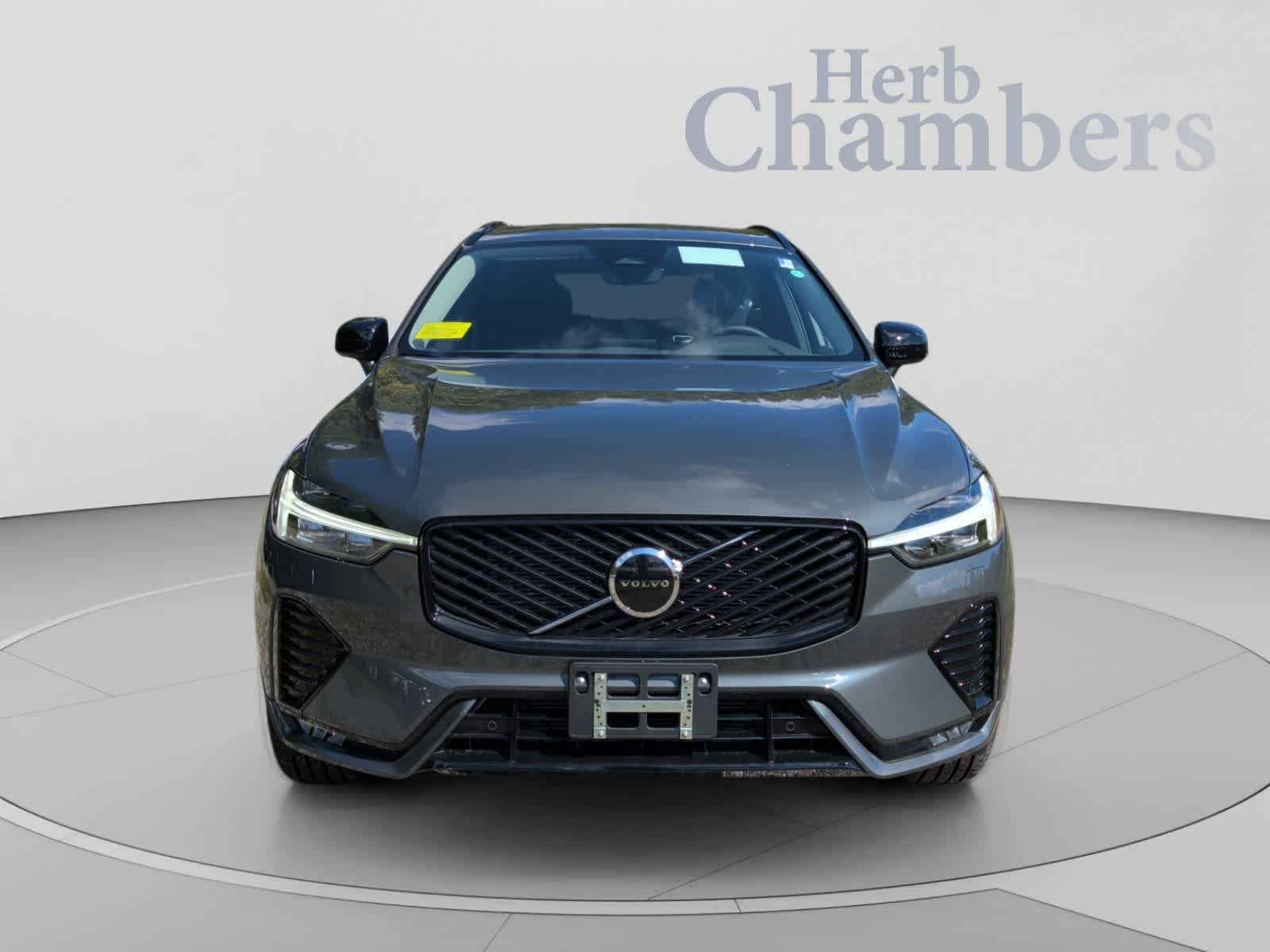 New 2026 Volvo XC60 B5 Core SUV