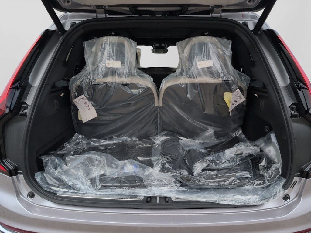 New 2026 Volvo XC90 B6 Plus 7-Seater SUV