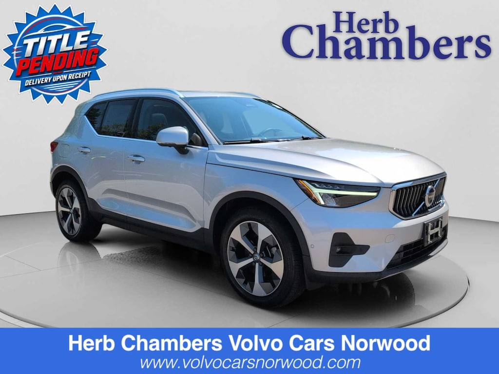 Certified 2023 Volvo XC40 B5 AWD Plus Bright SUV