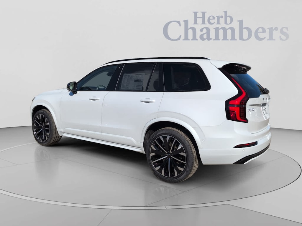 Used 2026 Volvo XC90 B6 Ultra Dark Theme 7-Seater SUV