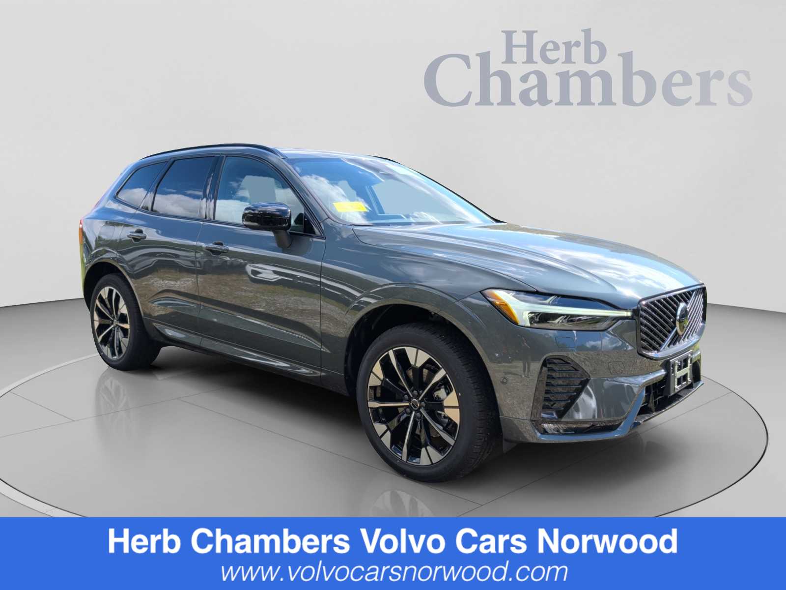 2027 Volvo XC60 Plus