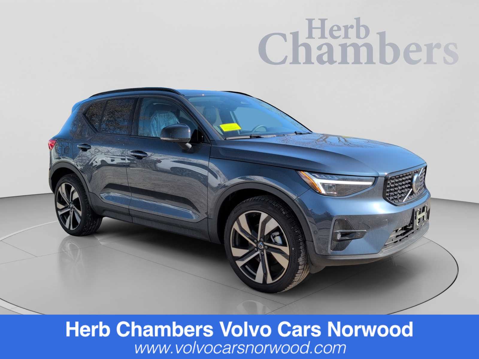 2026 Volvo XC40 Ultra
