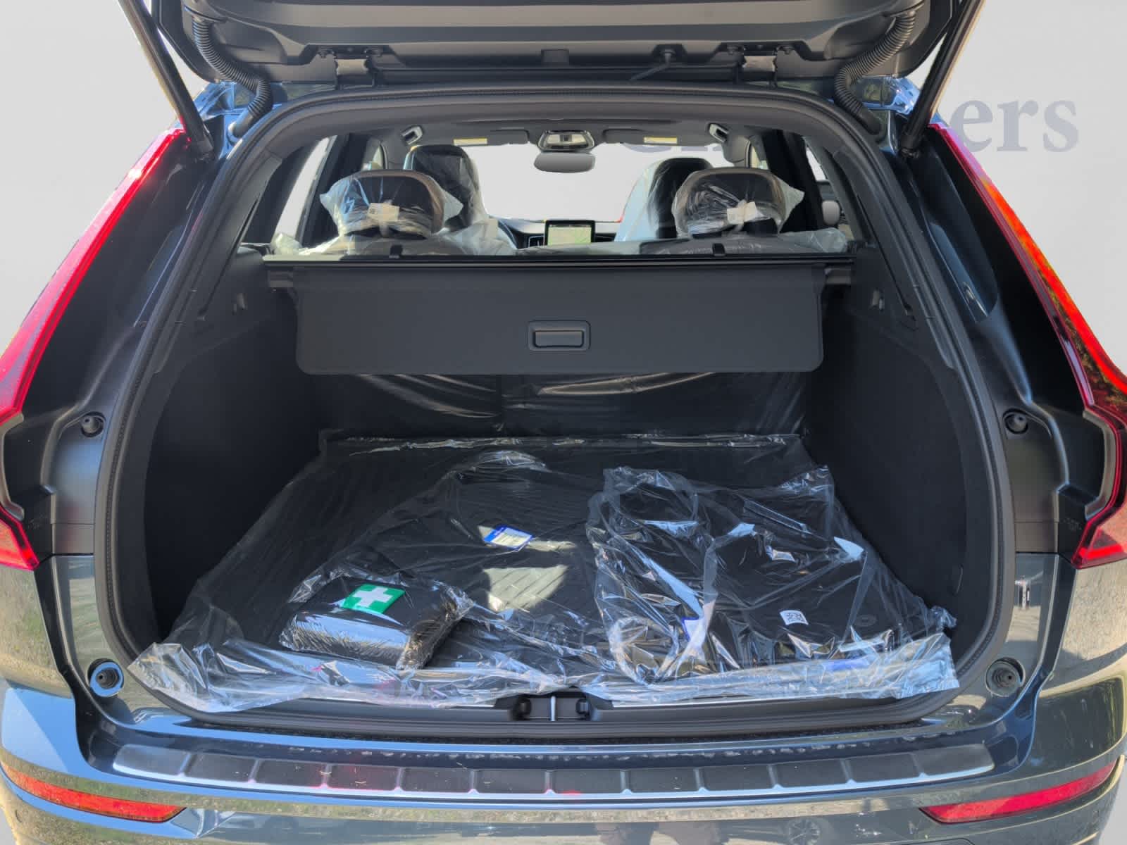 Used 2027 Volvo XC60 Plus SUV