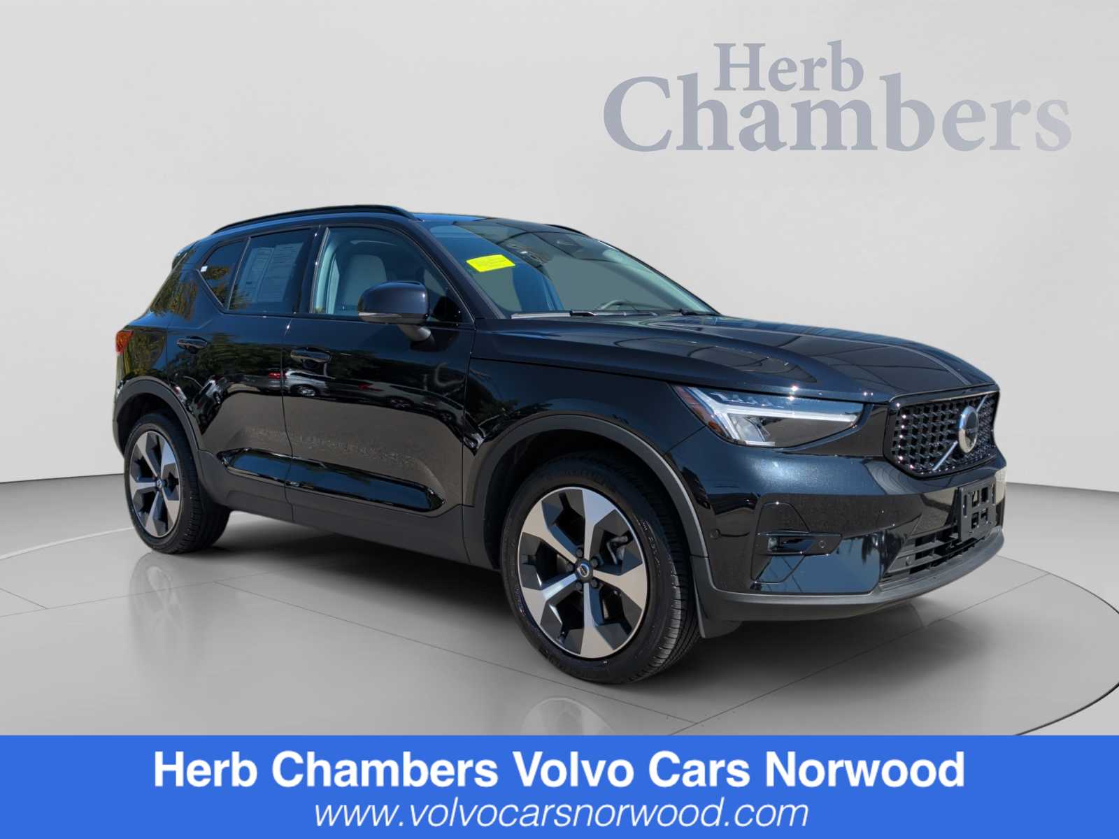 2024 Volvo XC40