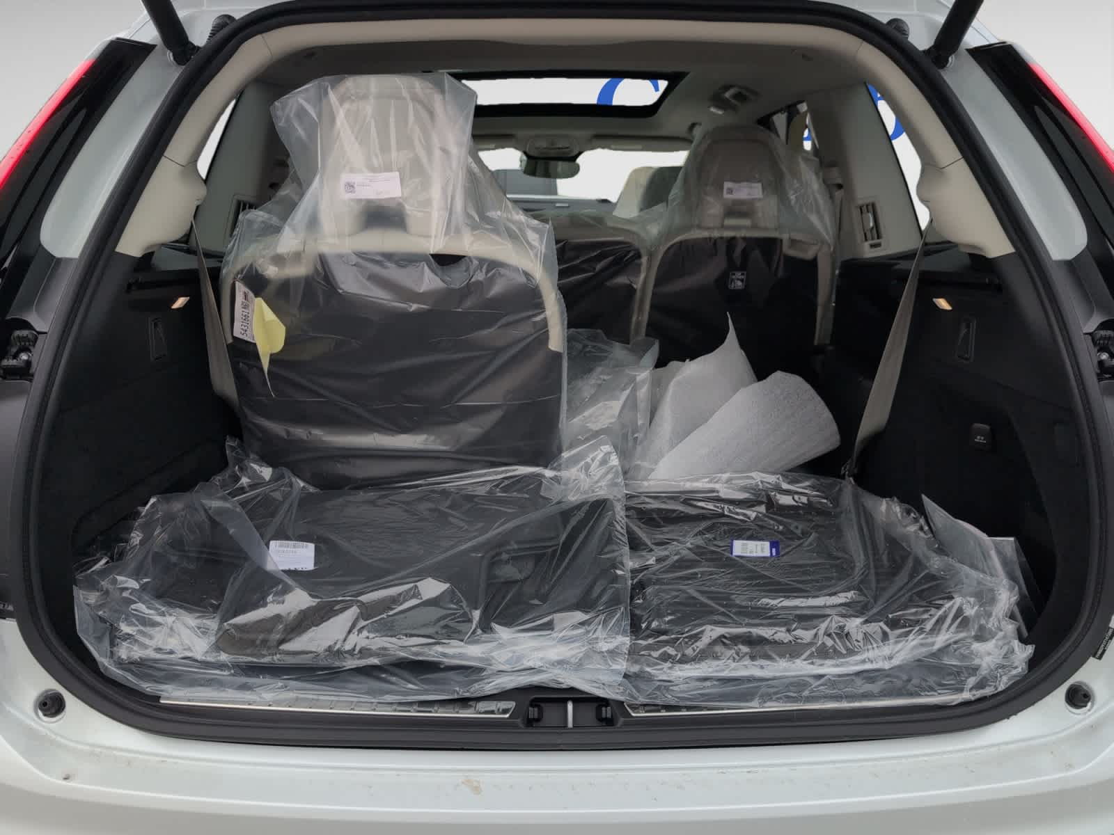 New 2026 Volvo XC90 B6 Ultra 7-Seater SUV