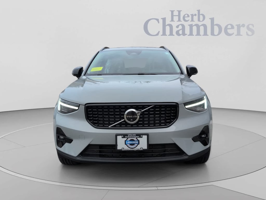 Used 2026 Volvo XC40 B5 Plus SUV