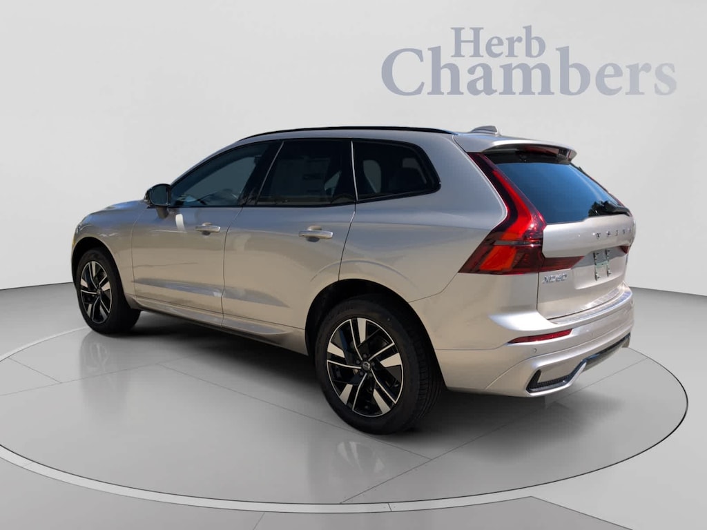 Used 2027 Volvo XC60 B5 Core SUV