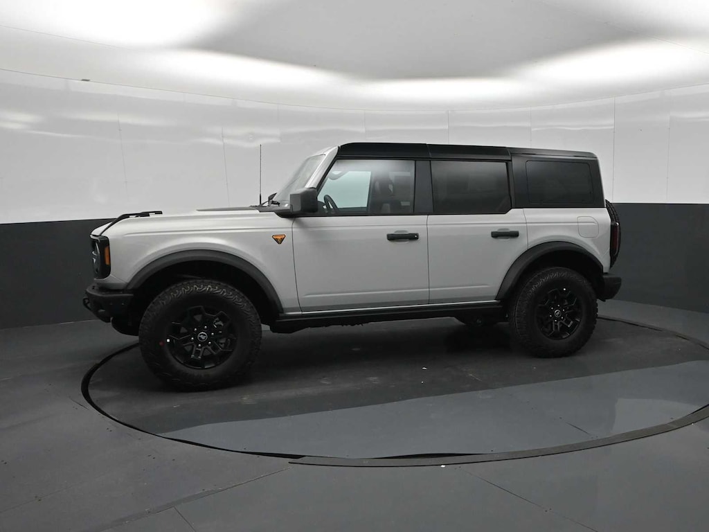 New 2026 Ford Bronco Badlands Advanced 4x4