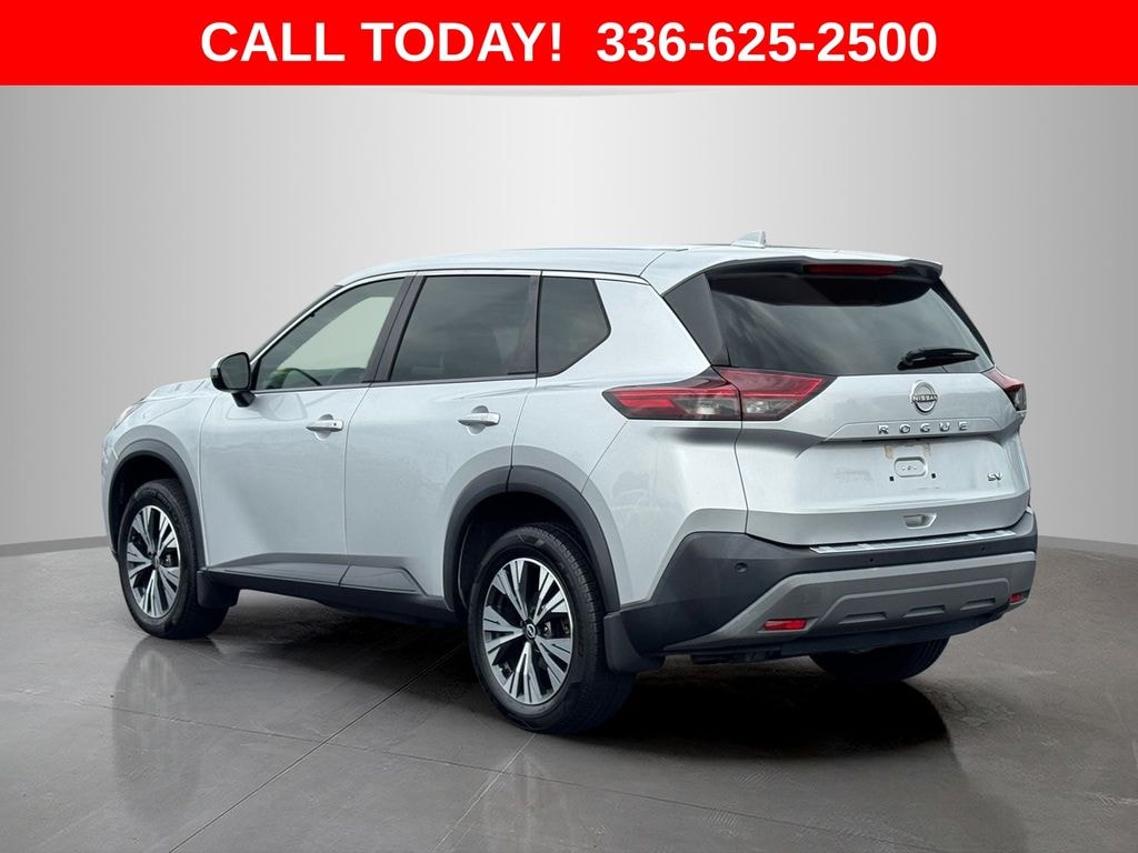 Used 2022 Nissan Rogue SV SUV