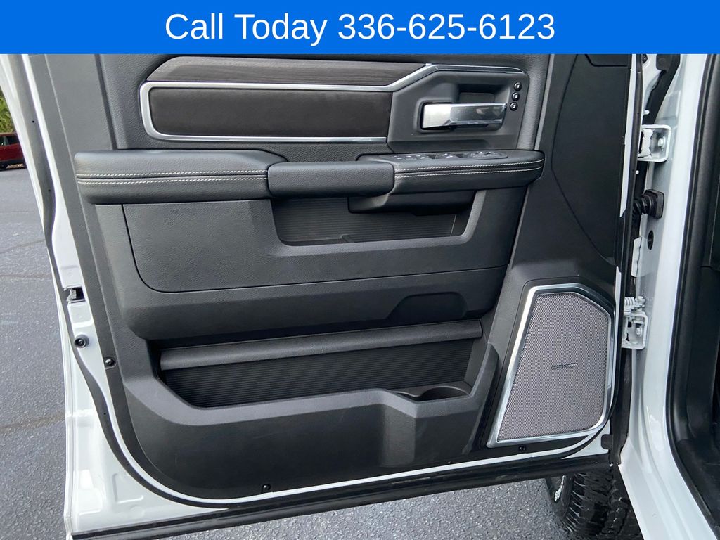 2026 RAM 2500 Laramie - Photo 14