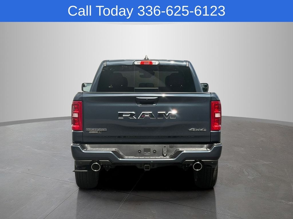 New 2026 Ram 1500 BIG HORN CREW CAB 4X4 5'7 BOX Pickup