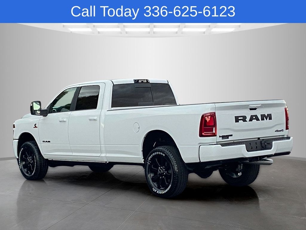 New 2026 Ram 2500 LARAMIE CREW CAB 4X4 8' BOX Pickup