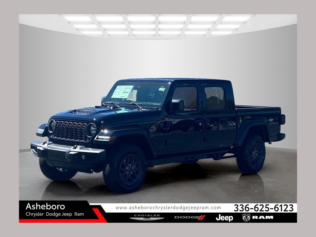New 2025 Jeep Gladiator SPORT S 4X4 Pickup