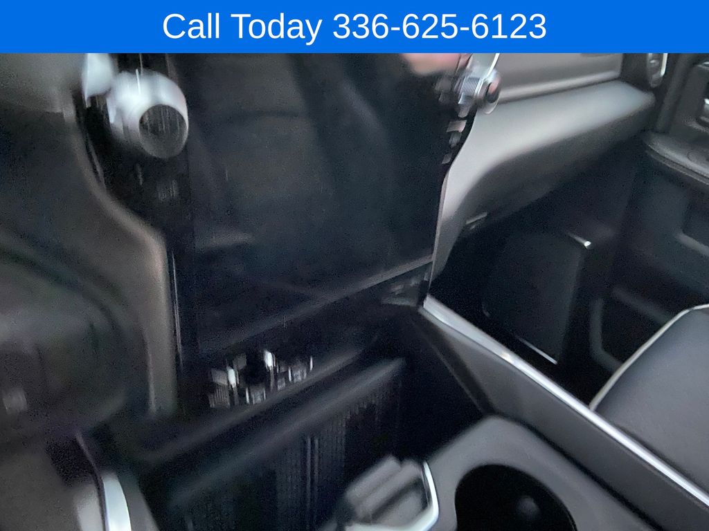 2026 RAM 2500 Laramie - Photo 20