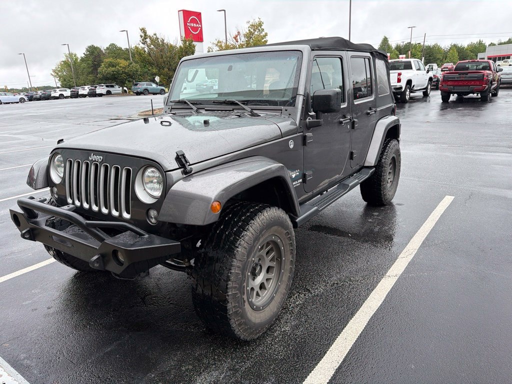 Used 2016 Jeep Wrangler Unlimited Sahara SUV