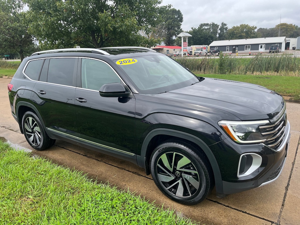 Used 2024 Volkswagen Atlas 2.0T SEL 4MOTION