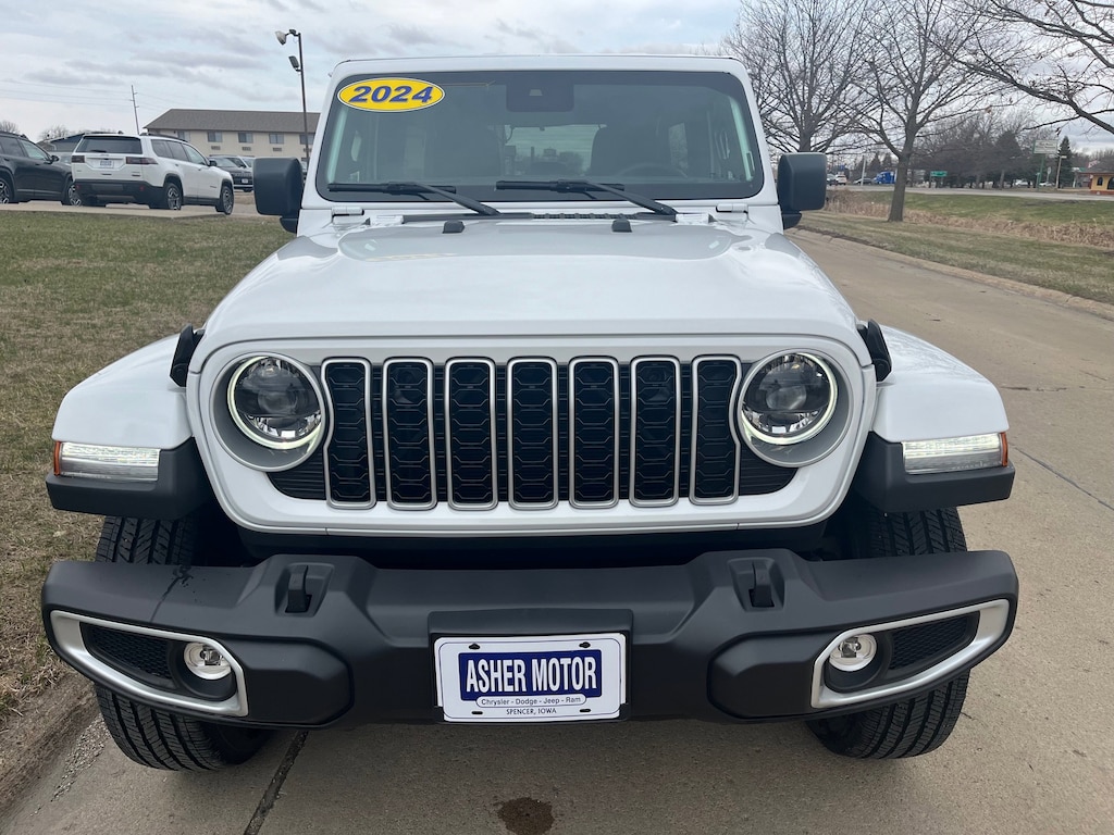 Used 2024 Jeep Wrangler Unlimited Sahara 4x4